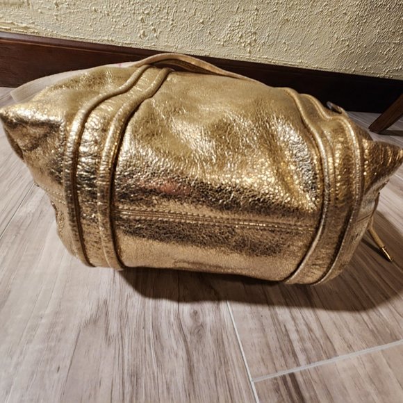 Coach Gold Shoulder Bag - Picture 8 of 15